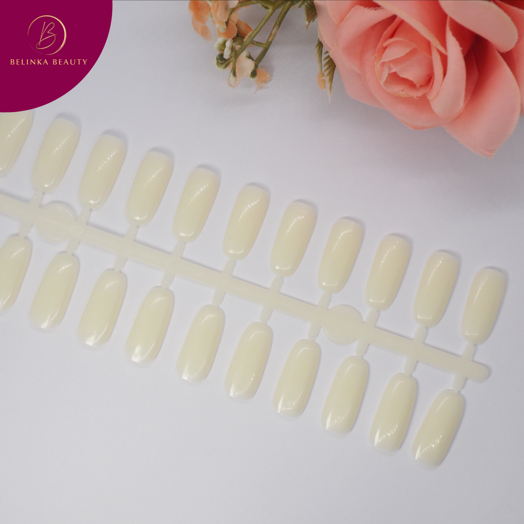 Nail tips oval milky